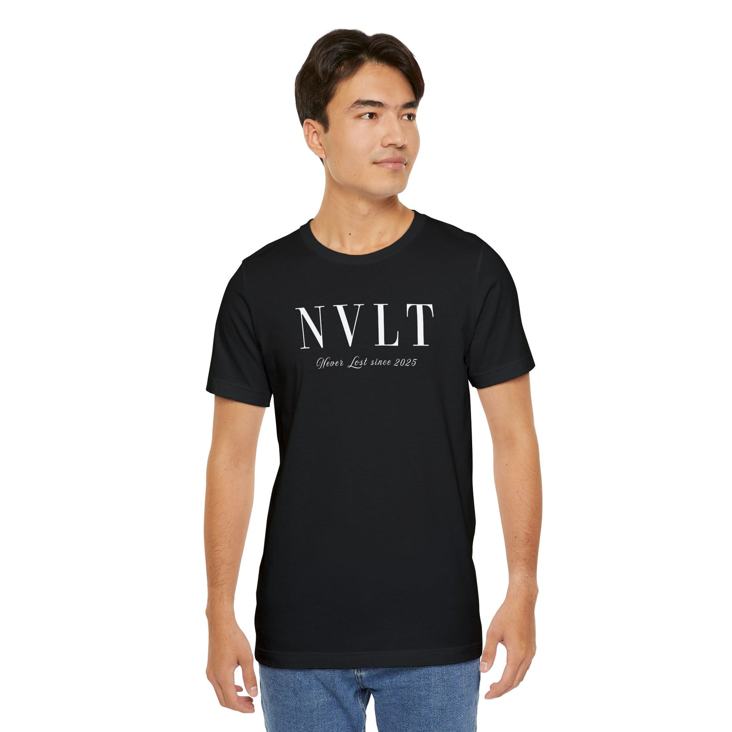 Camiseta Boxy Fit "NVLT" Negra