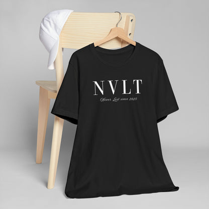 Camiseta Boxy Fit "NVLT" Negra