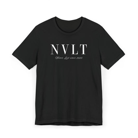 Camiseta Boxy Fit "NVLT" Negra